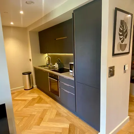 Апартаменты Luxury Within The Walls *